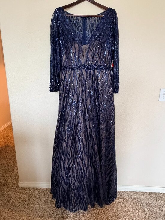 Mac Duggal size 14 Ball Gown - Picture 6 of 11